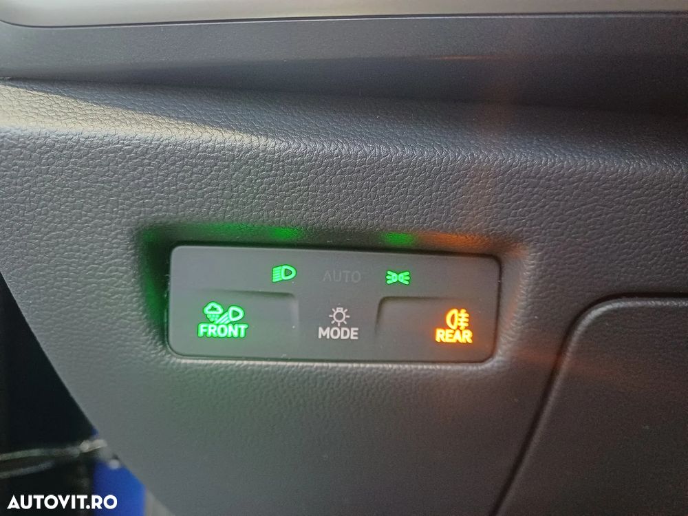 Skoda Superb 2.0 TSI 265 CP 4x4 DSG Sportline - 10