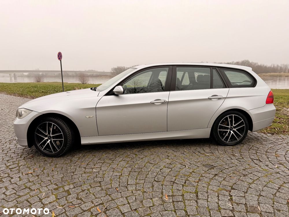 BMW Seria 3 320d - 2