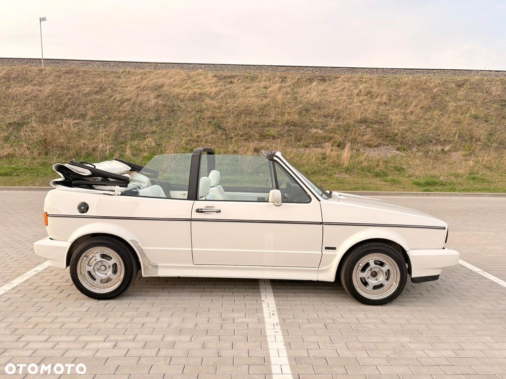 Volkswagen Golf - 5