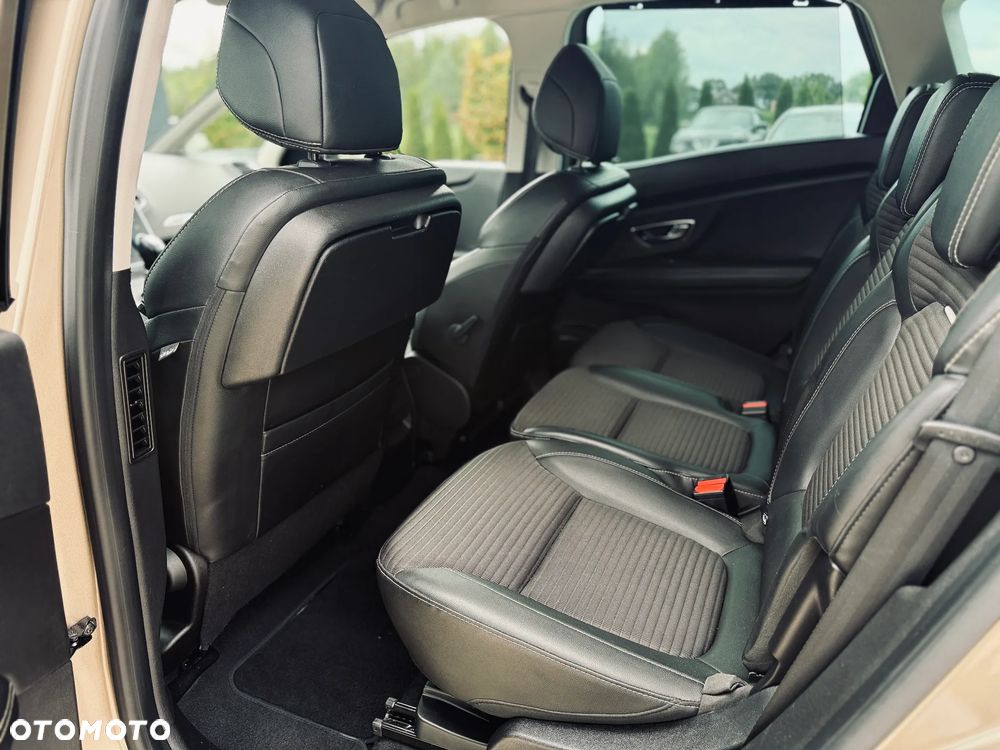 Renault Scenic 1.5 dCi Privilege EDC - 15