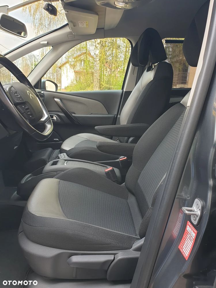 Citroën C4 Grand Picasso BlueHDi 150 Exclusive - 24