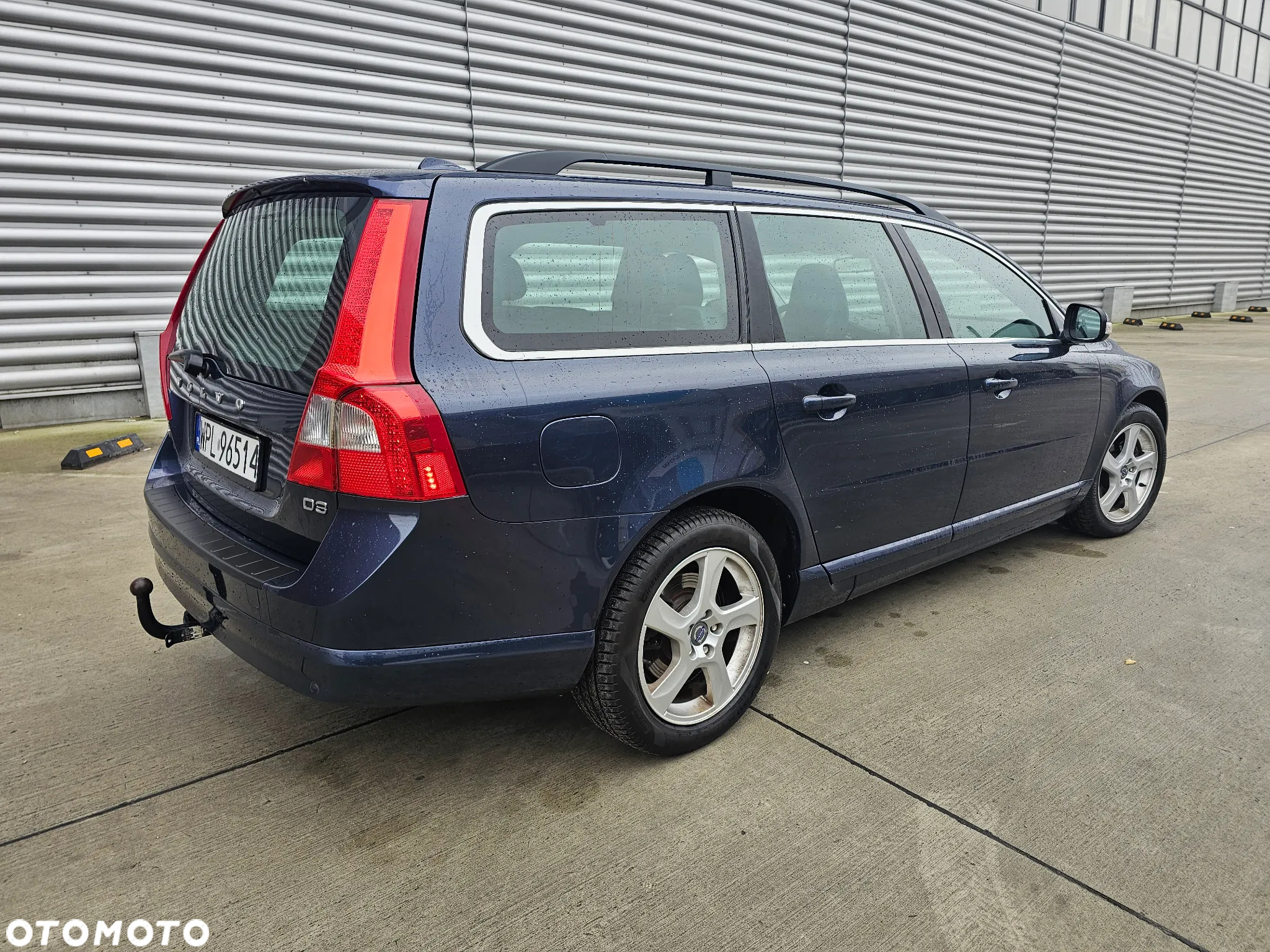 Volvo V70 D3 Momentum - 8