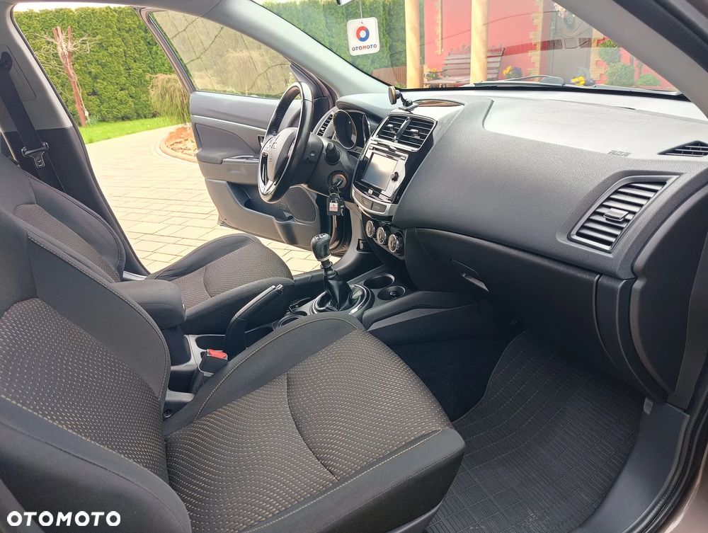 Mitsubishi ASX 1.8 DID Invite - 34