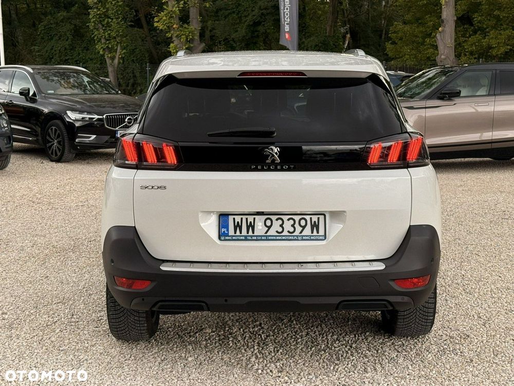 Peugeot 5008 - 6
