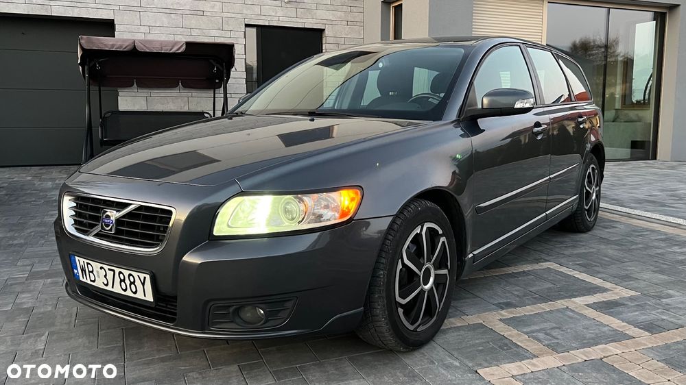 Volvo V50 - 16