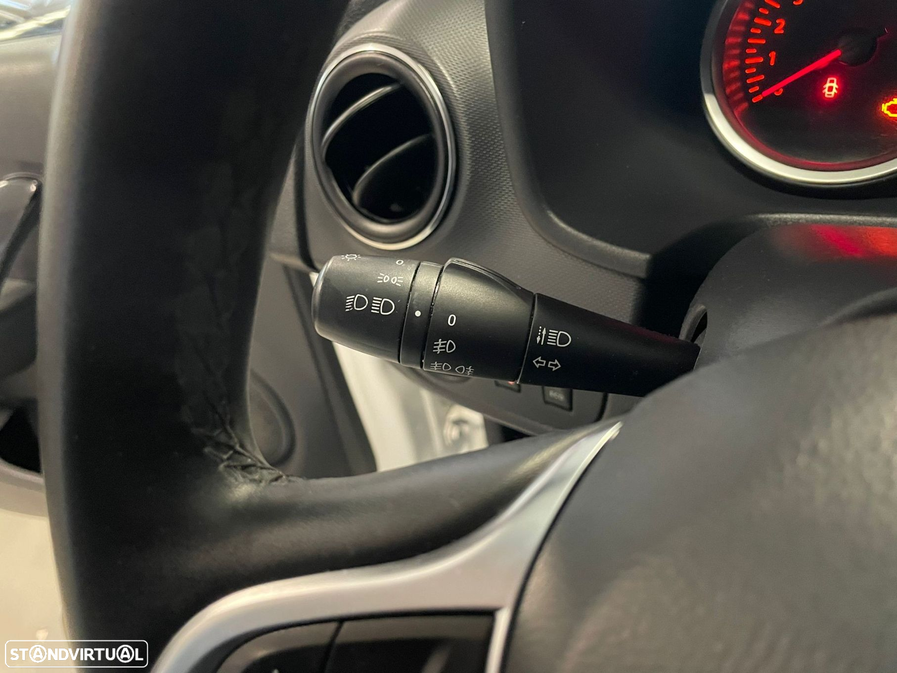 Dacia Sandero 0.9 TCe Stepway - 9