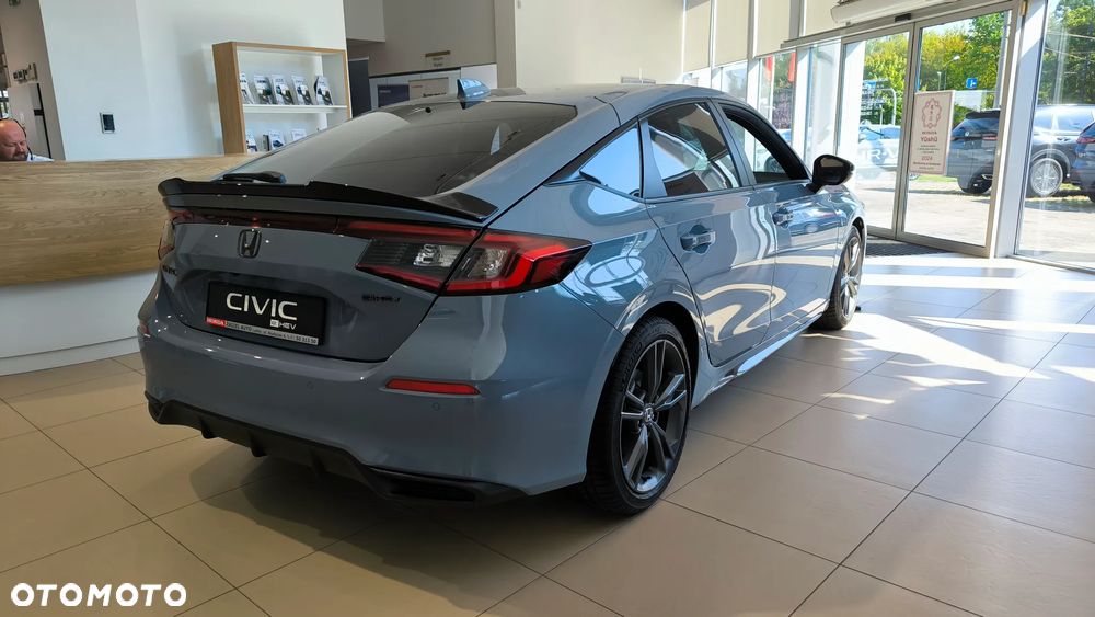 Honda Civic 2.0 i-MMD Sport CVT - 5