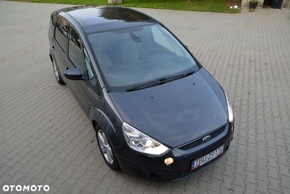 Ford S-Max - 14