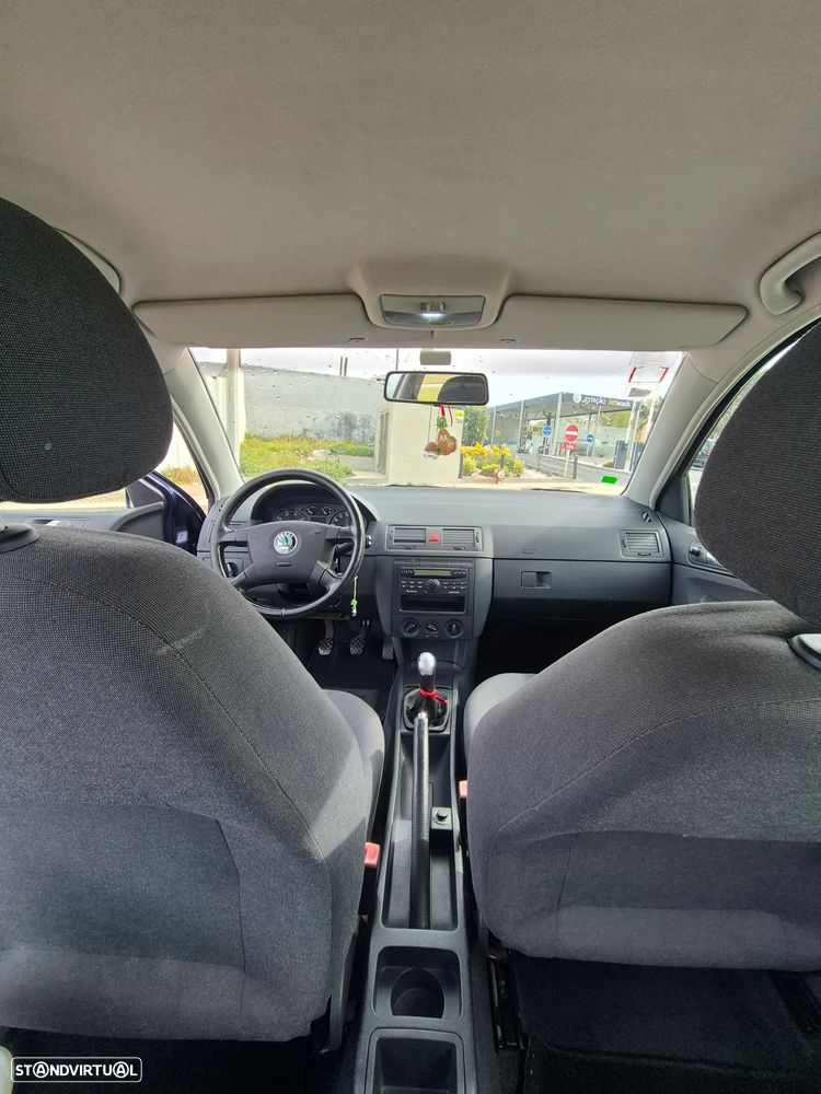 Skoda Fabia 1.2 Classic AC - 6