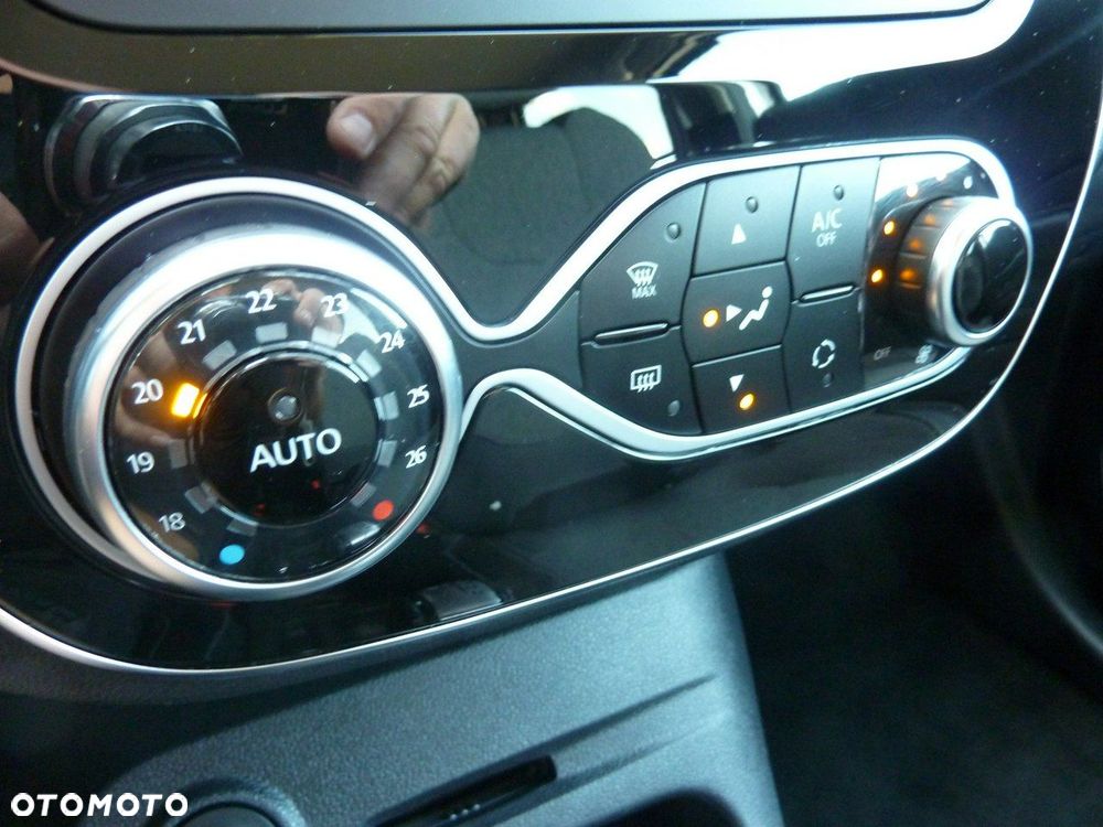 Renault Captur - 21