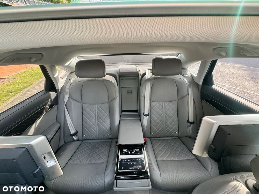 Audi A8 - 16