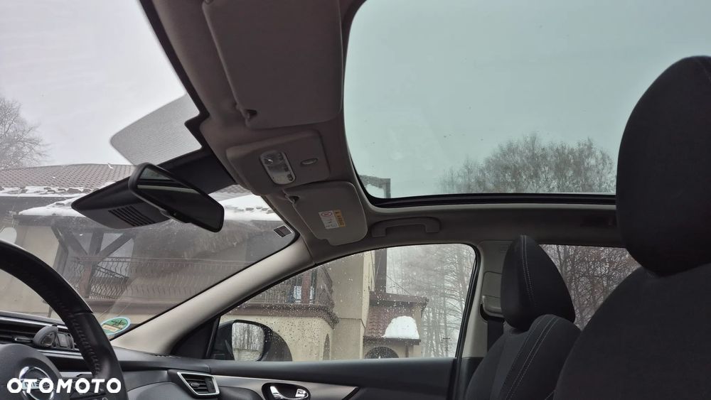 Nissan Qashqai 1.7 dCi N-Connecta - 12