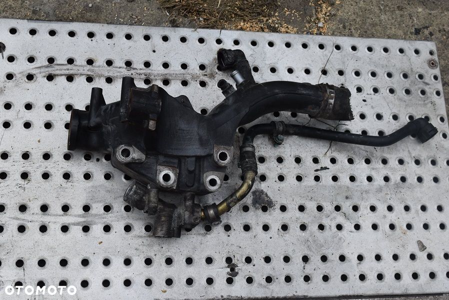 MAN TGX TGS EURO 6 ŁAPA MOCOWANIE SILNIKA - 1