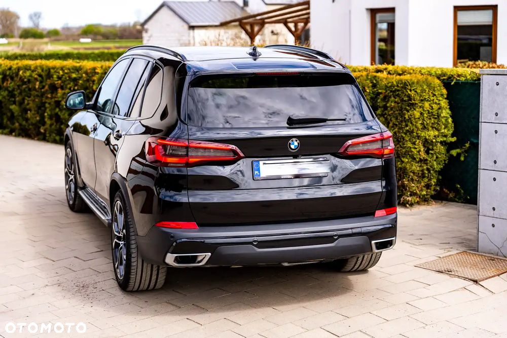 BMW X5 xDrive25d - 23