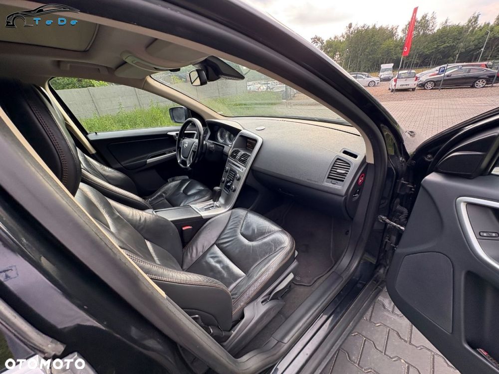 Volvo XC 60 2.4D AWD Summum - 27