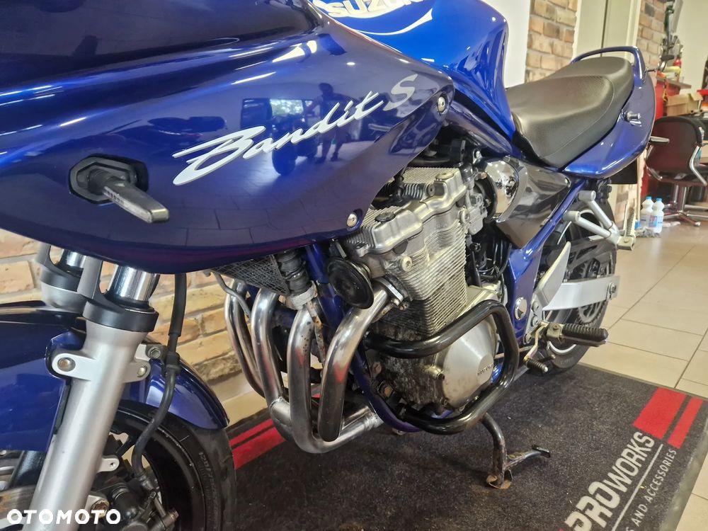 Suzuki Bandit - 17