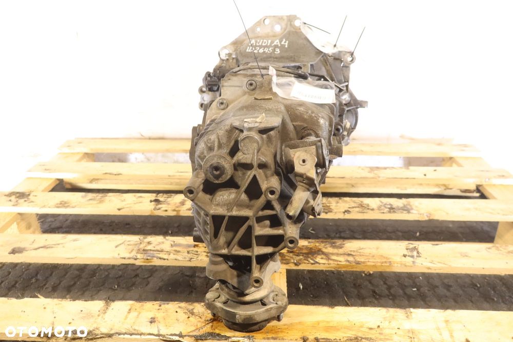 SKRZYNIA BIEGÓW 5 BIEGOWA AUDI A4 B7 2.0 HFF - 2