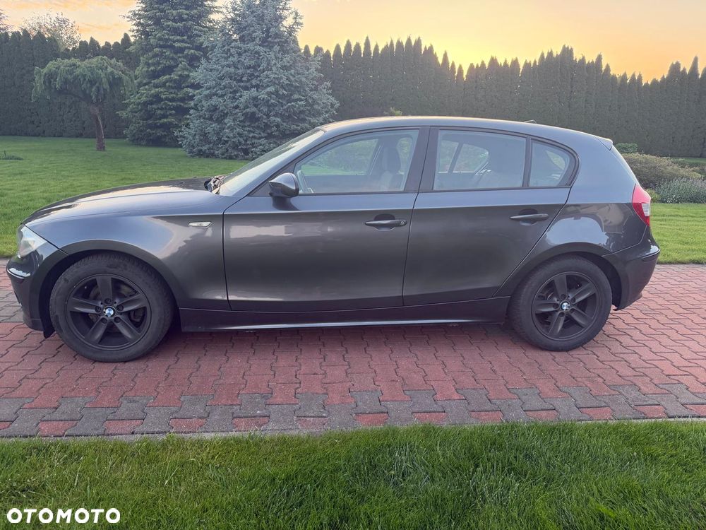 BMW Seria 1 118d DPF - 6