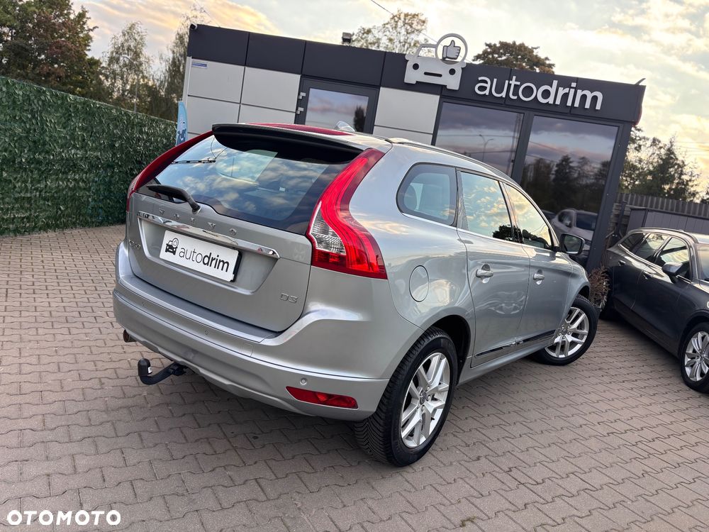 Volvo XC 60 D3 Geartronic Summum - 16