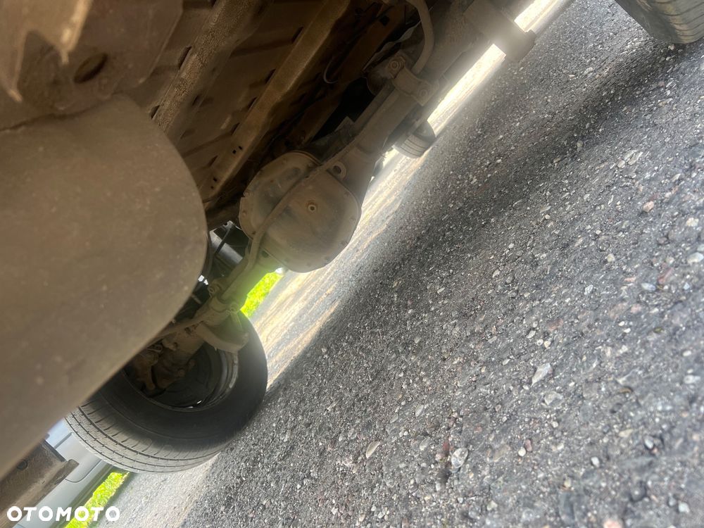 Volkswagen Crafter 177 koni tył napęd, Hak 3,5T - 5