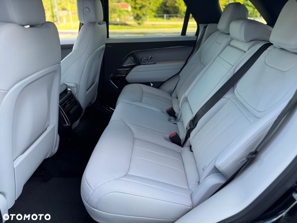 Land Rover Range Rover Sport - 8