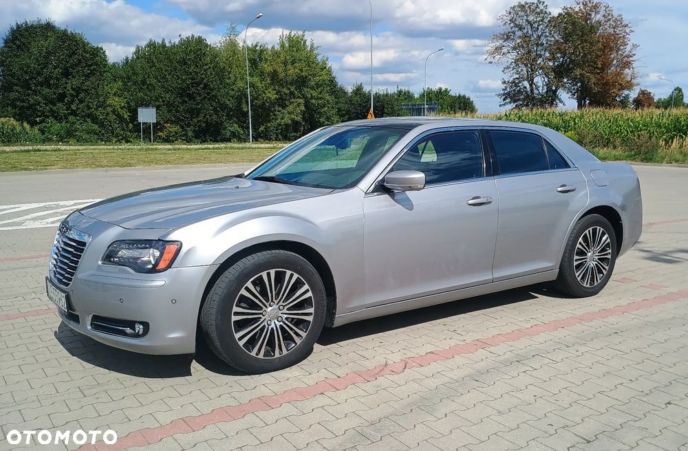 Chrysler 300s - 3