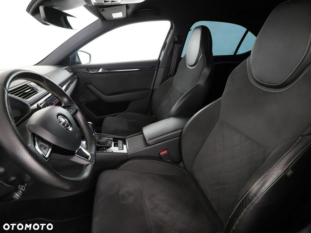 Skoda Superb 2.0 TDI 4x4 Sportline DSG - 14