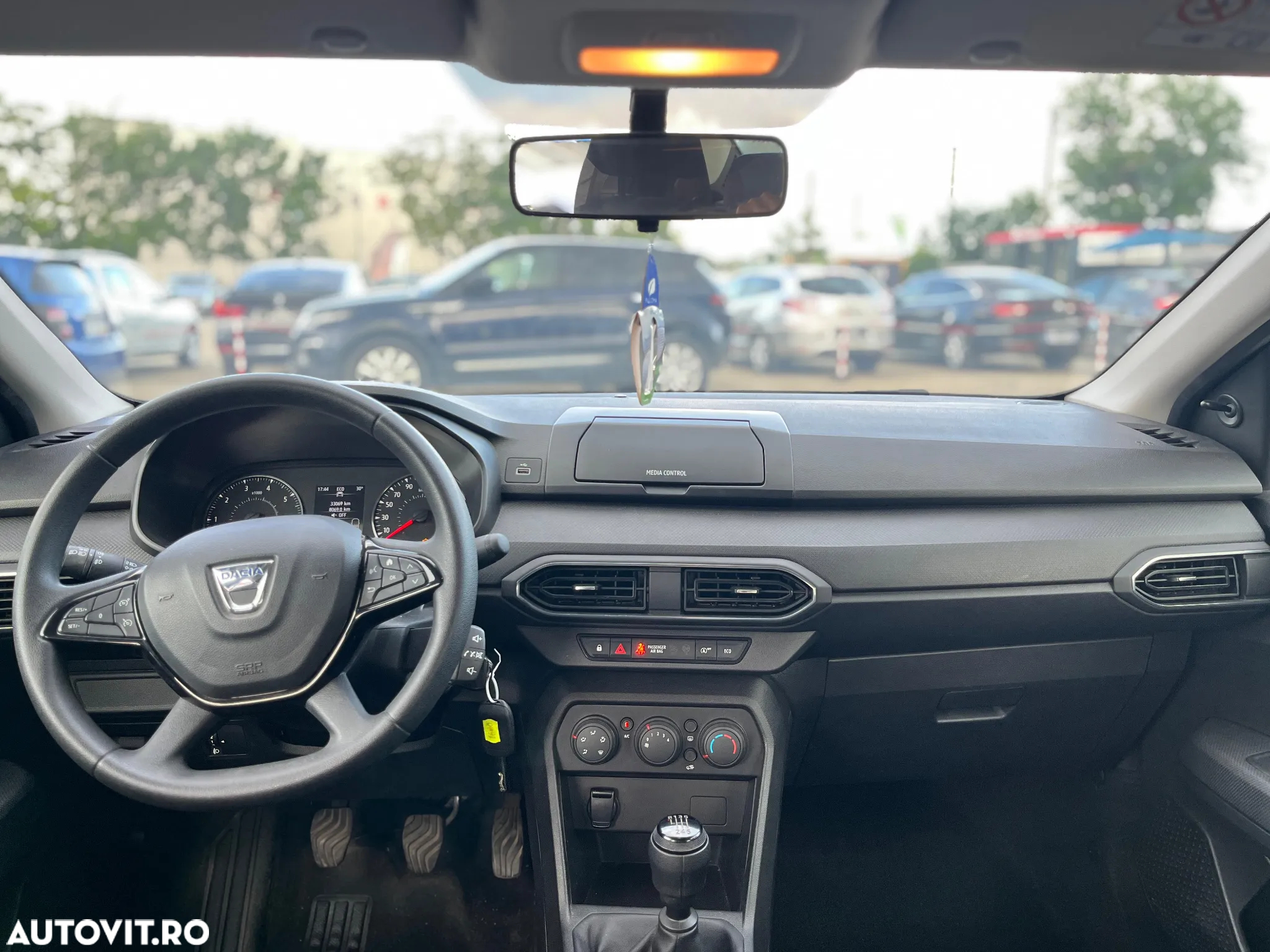Dacia Logan - 5