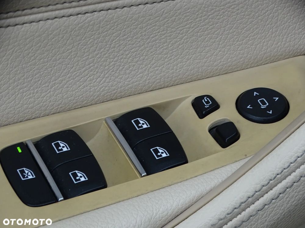 BMW Seria 5 530d xDrive M Sport sport - 16