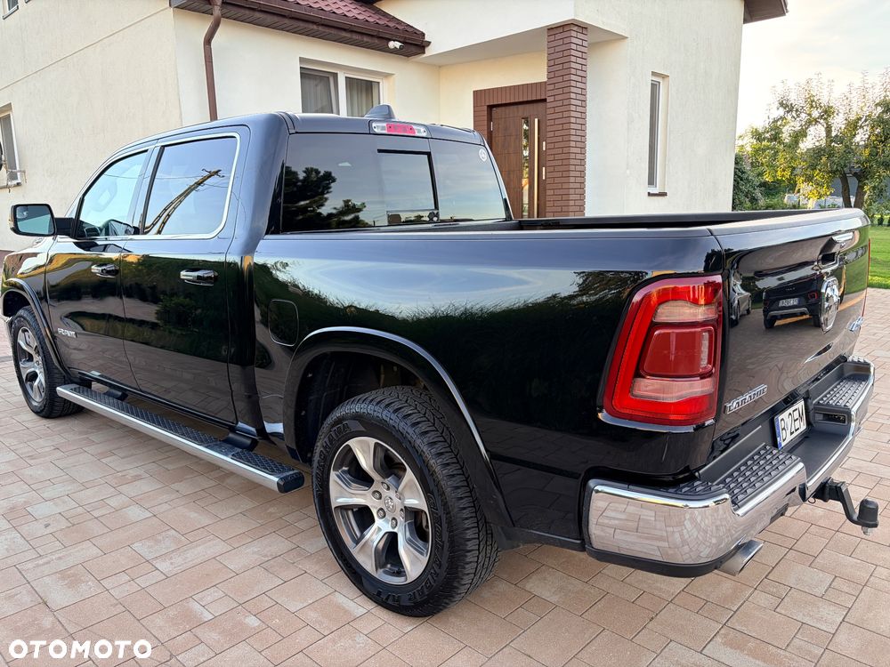 RAM 1500 5.7 Crew Cab Laramie - 4