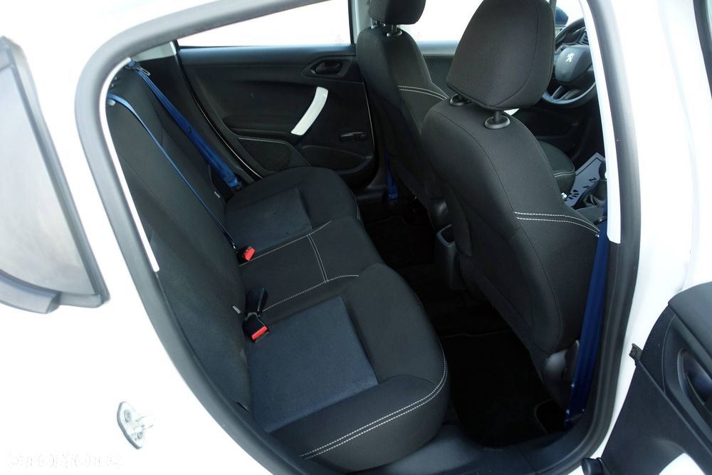 Peugeot 208 1.0 VTi Access - 16