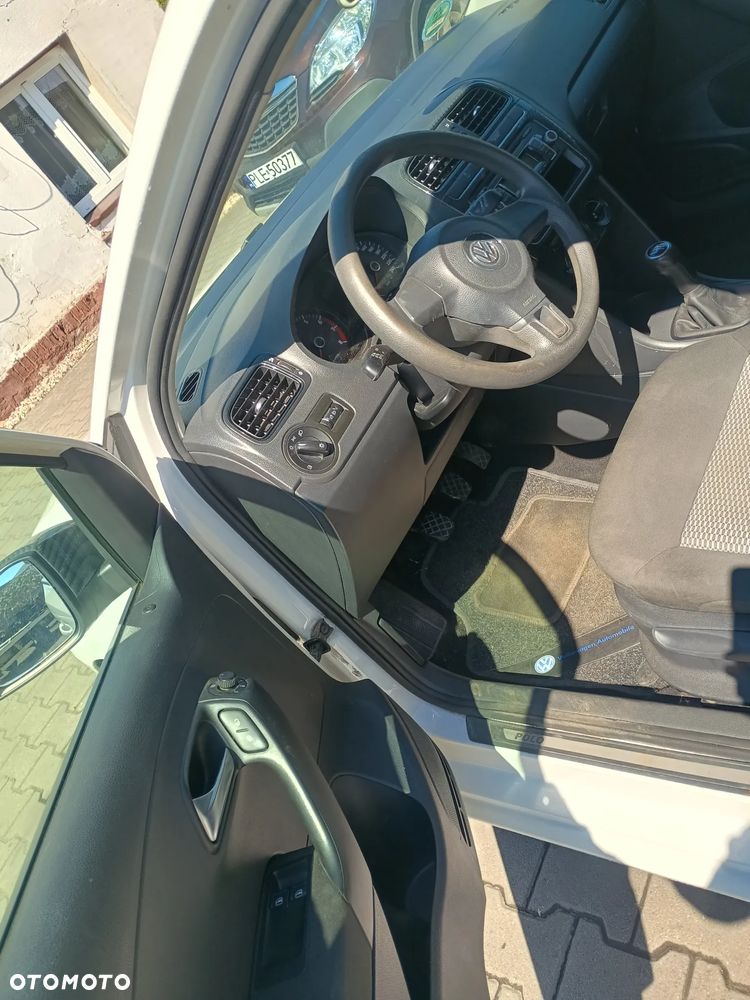 Volkswagen Polo 1.2 Comfortline - 14