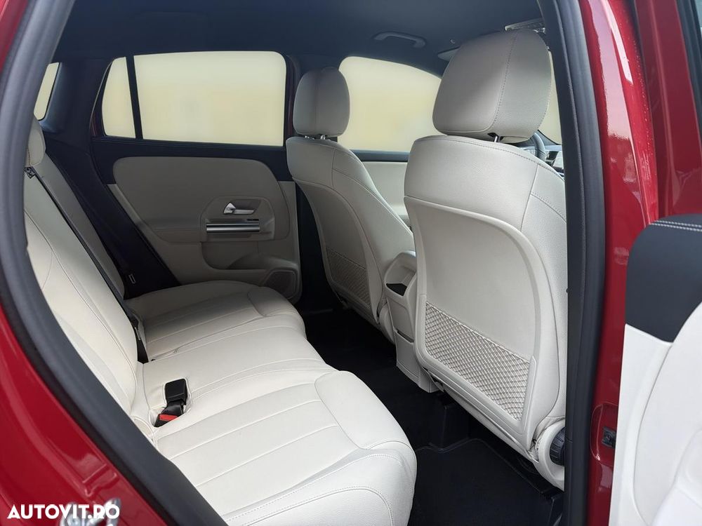 Mercedes-Benz GLA 200 d Aut. - 14