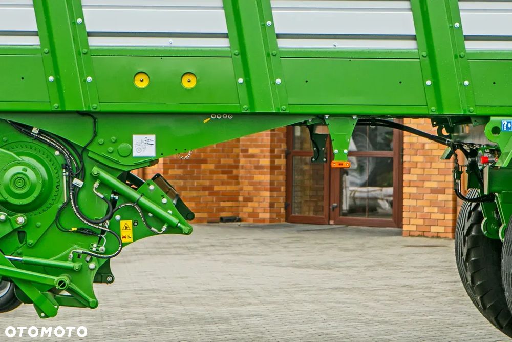 Bergmann Przyczepa samozbierająca Shuttle 450 S - 29