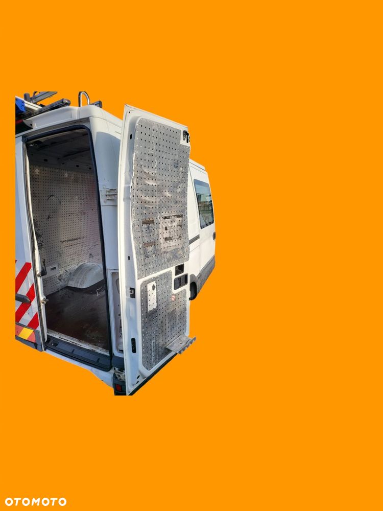 drzwi prawe tył h2 średni iveco daily 06-14 - 8