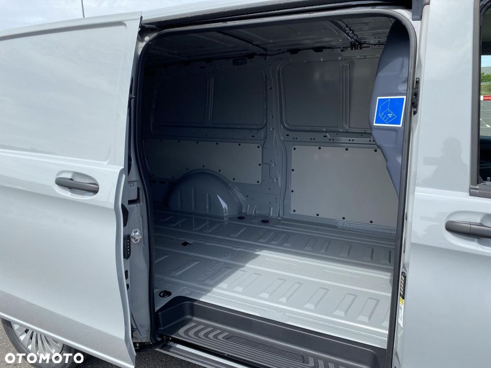 Mercedes-Benz Vito - 18