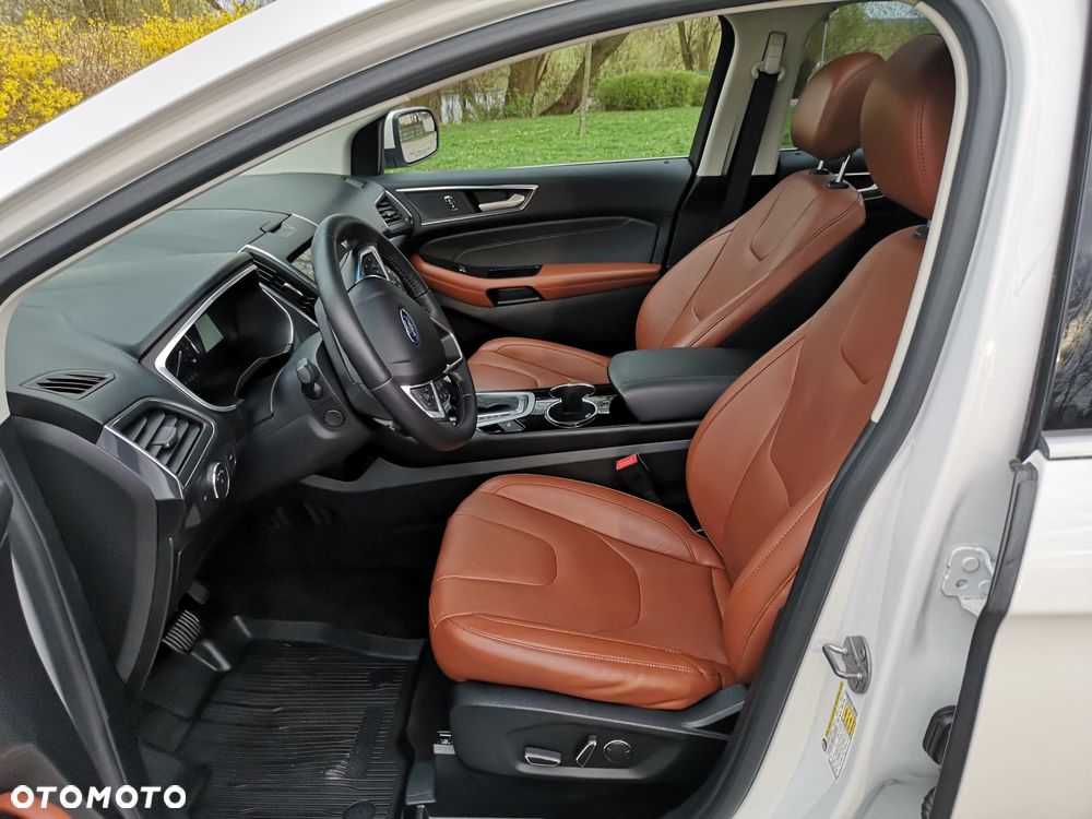 Ford Edge - 16