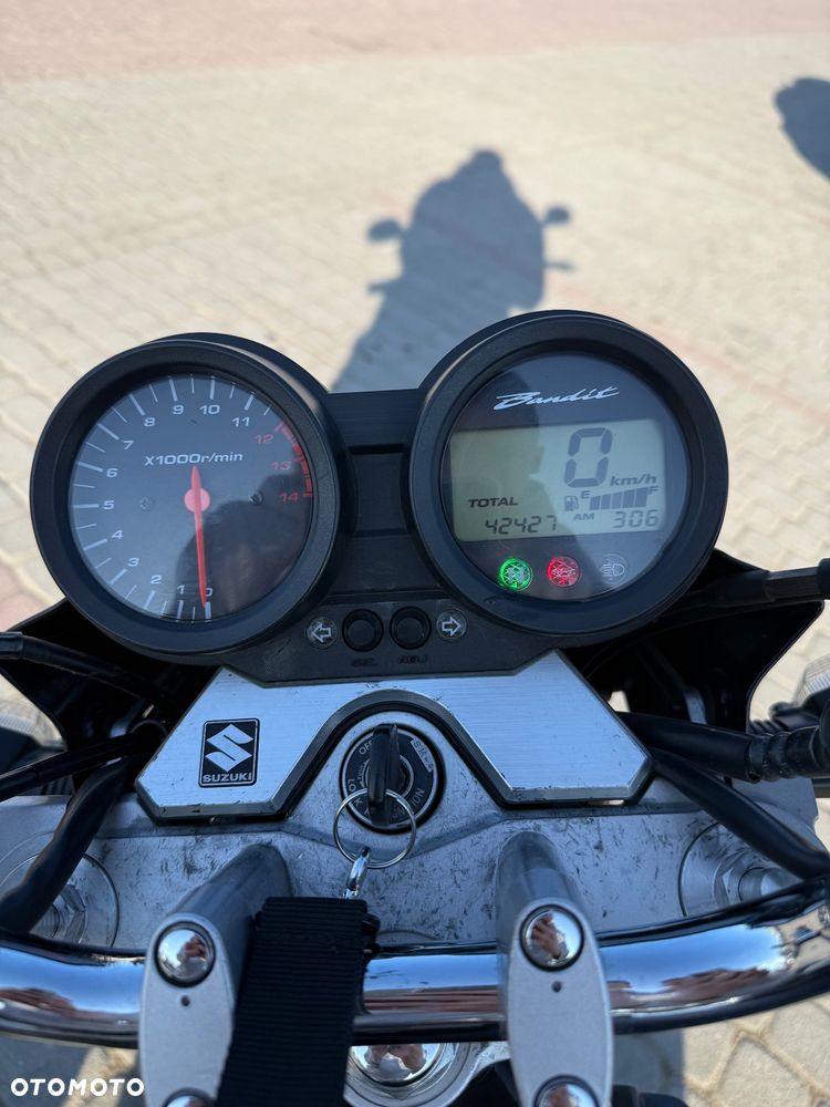Suzuki Bandit - 11