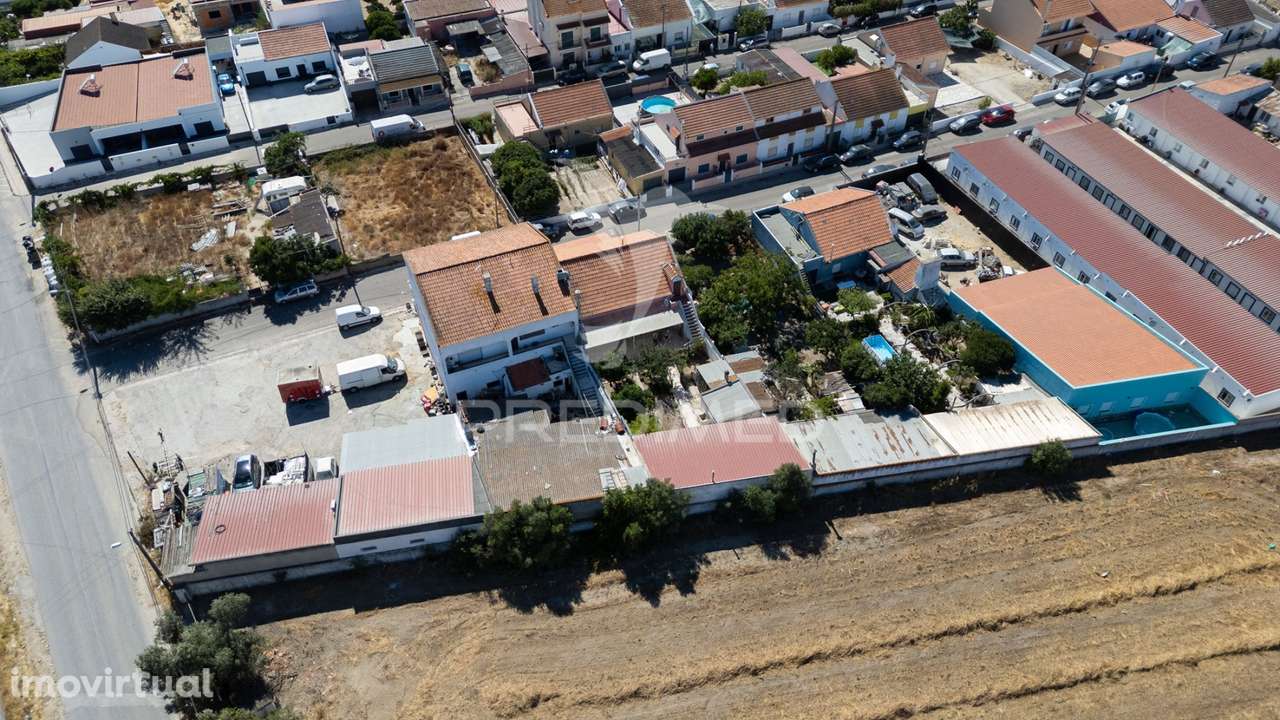 MORADIA INDEPENDENTE T2+2 AFONSOEIRO – MONTIJO - Grande imagem: 2/32