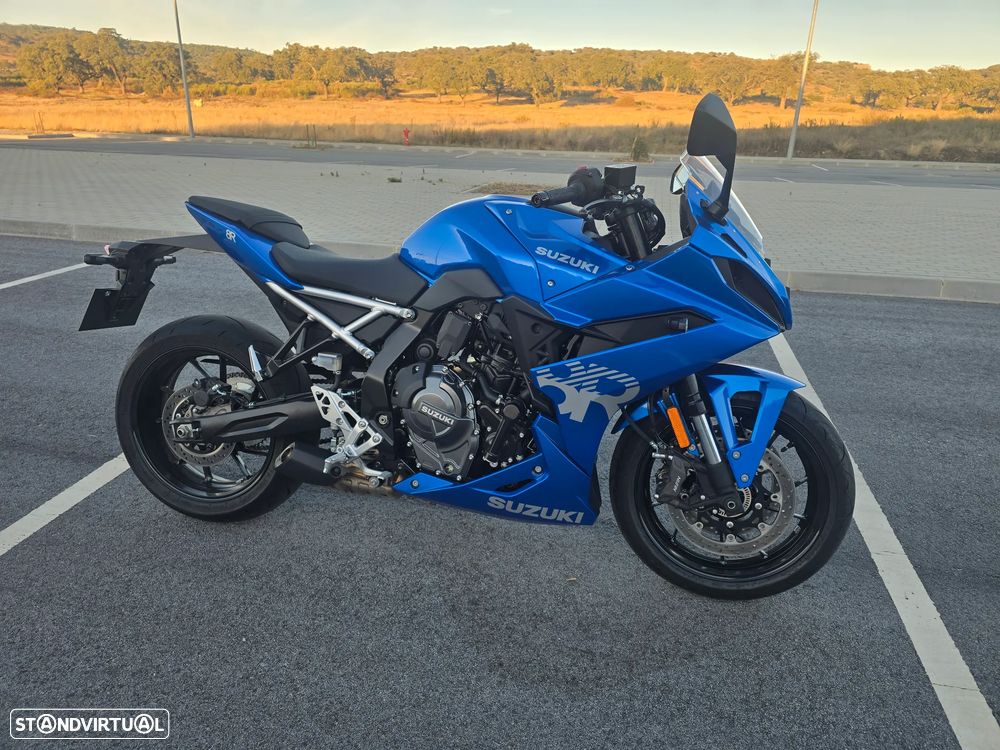 Suzuki GSX-R 800 2026 - 1