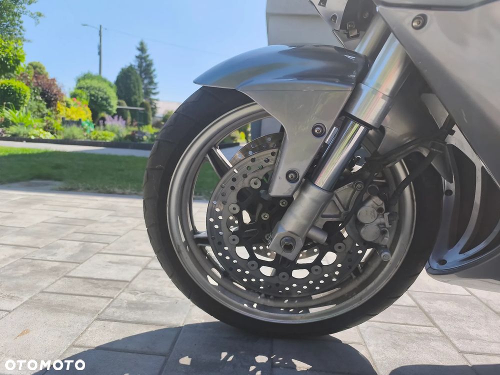 Hyosung GT - 8