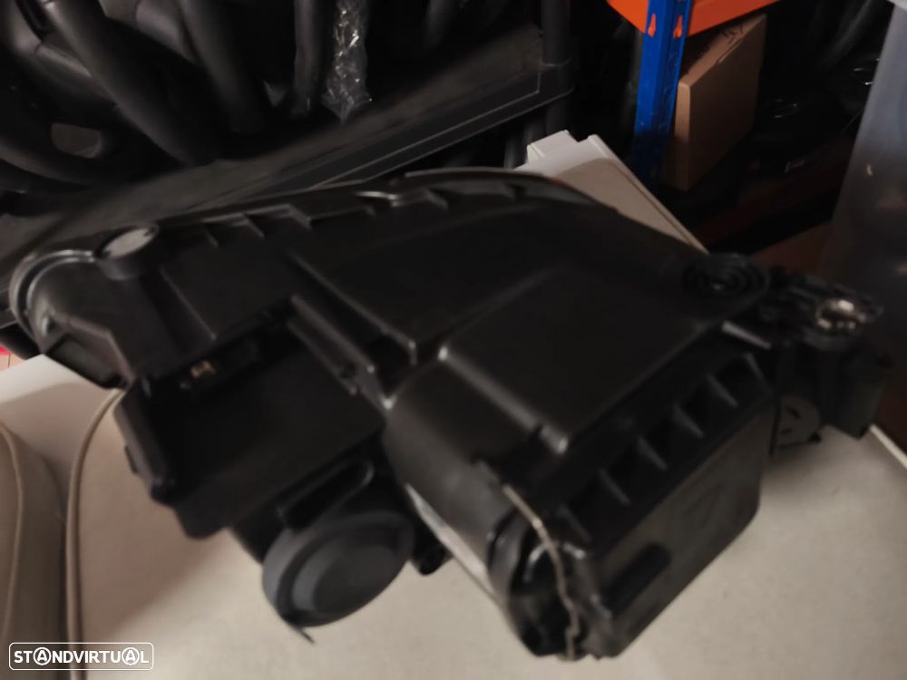 Farol bi-xenon Seat EXEO esquerdo ou direito - 8