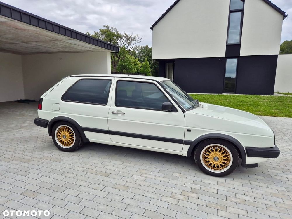 Volkswagen Golf 1.8 GTI 16V - 5