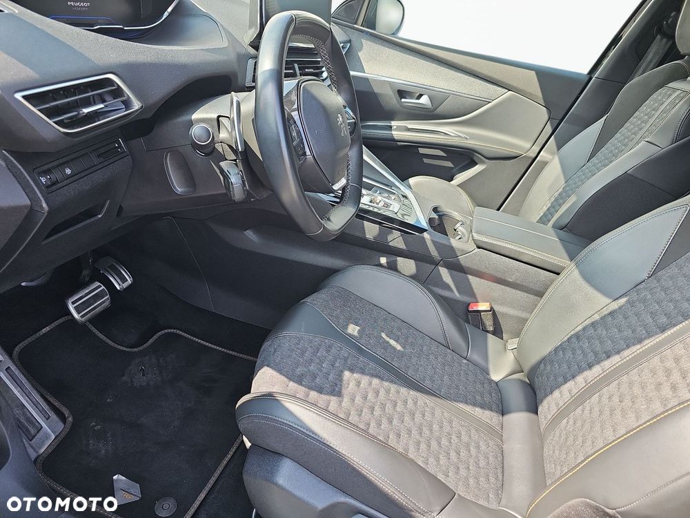 Peugeot 5008 2.0 BlueHDi Road Trip S&S EAT8 - 10