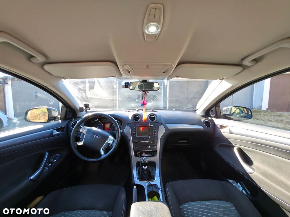 Ford Mondeo 2.0 TDCi Viva Trend - 6
