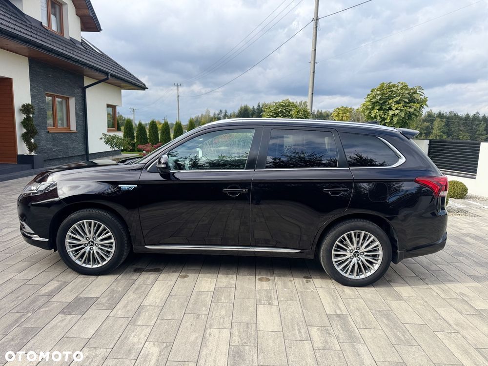 Mitsubishi Outlander 2.4 4WD Diamant+ - 17