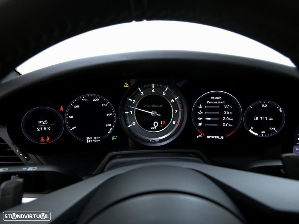 Porsche 911 (992) Turbo S PDK - 23