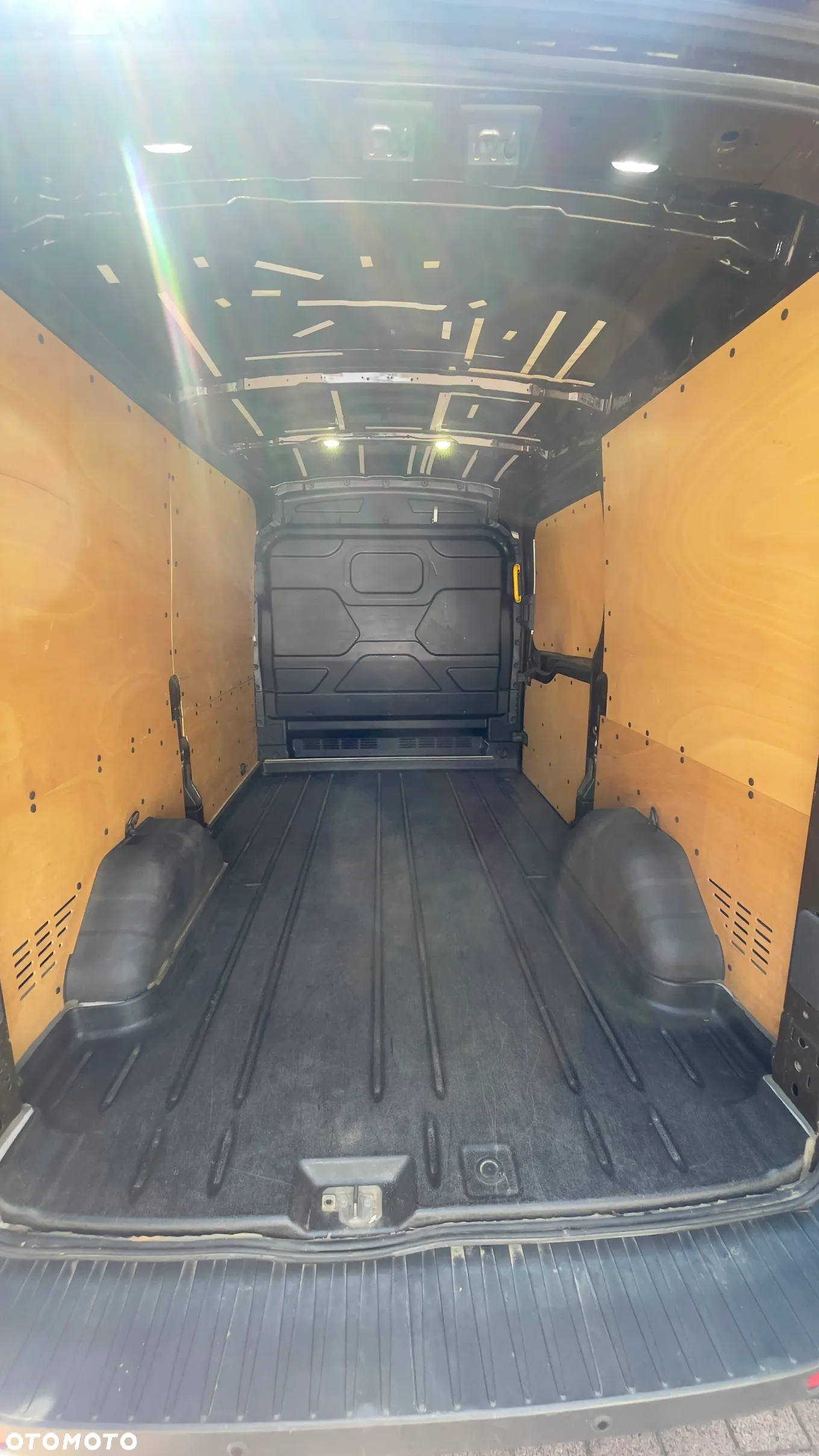 Ford Transit L2H2 - 13