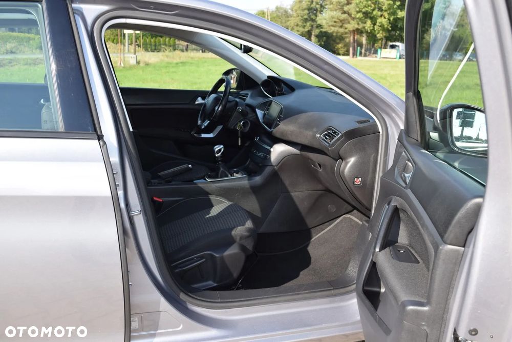 Peugeot 308 1.6 BlueHDi Active S&S - 19
