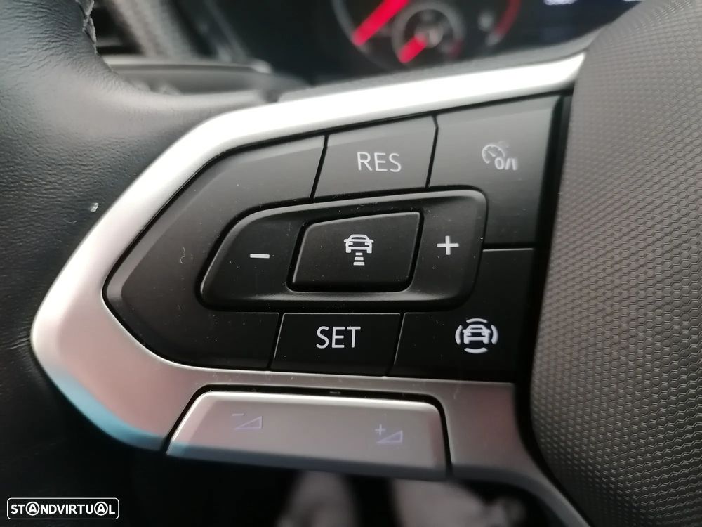 VW T-Cross 1.0 TSI Life - 48